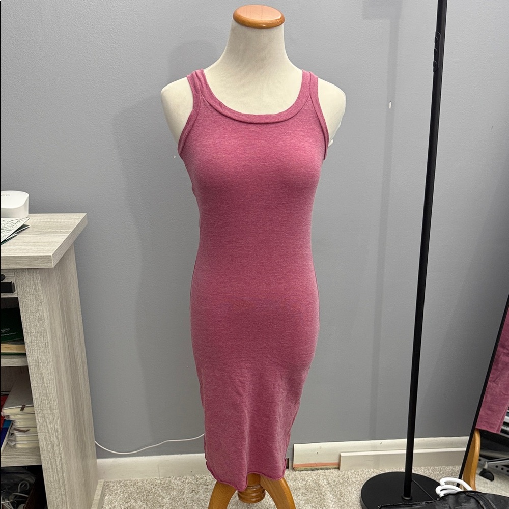Metalicus Sleeveless Rose Midi Dress